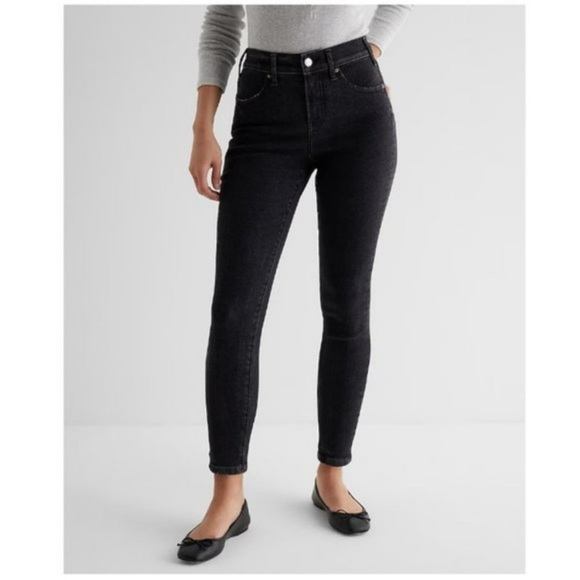 Express Denim - Express Jeans Women’s size 10 Short Black Stretch uper High Rise Ankle Legging
